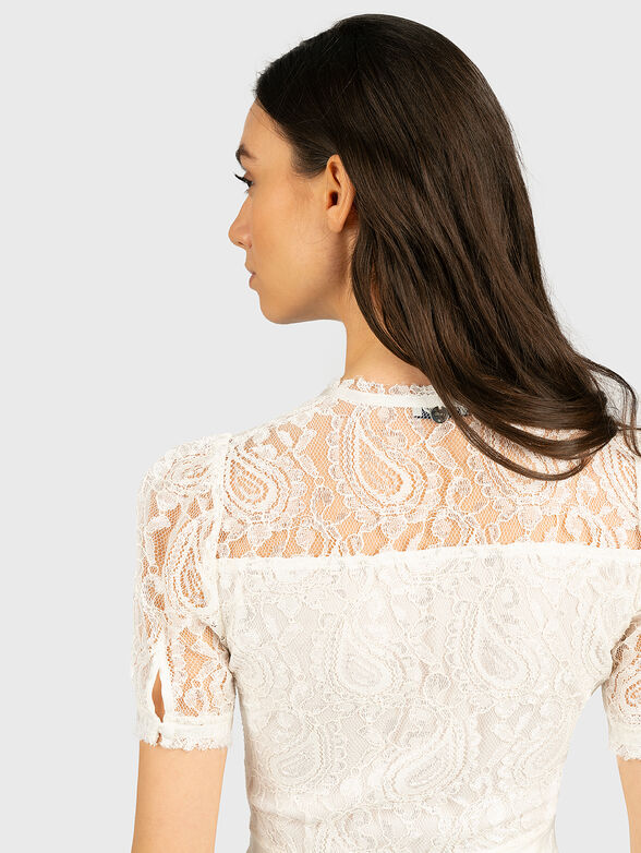 Short lace dress - 3