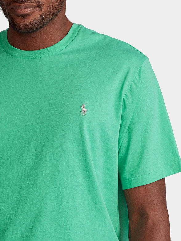 Green t-shirt - 3