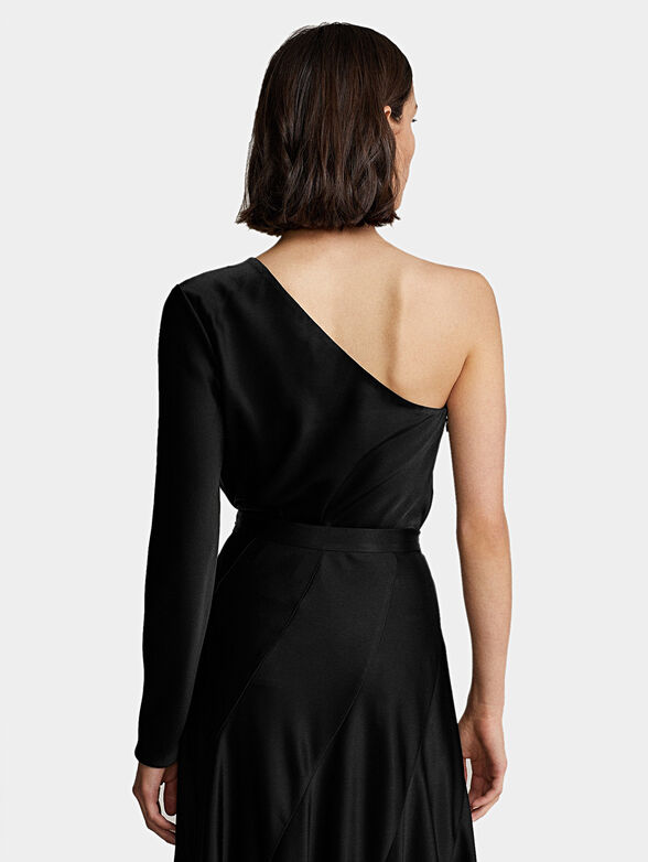 Elegant black blouse - 2