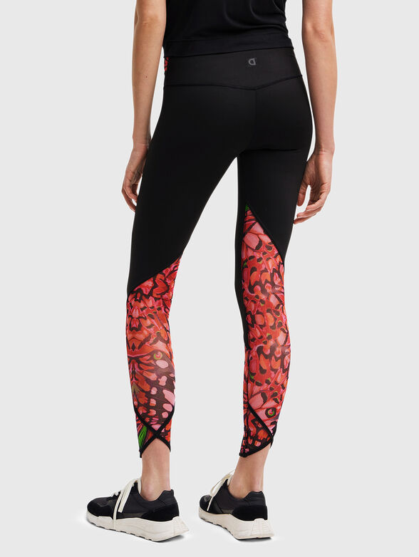 Sports leggings with contrasting details - 2