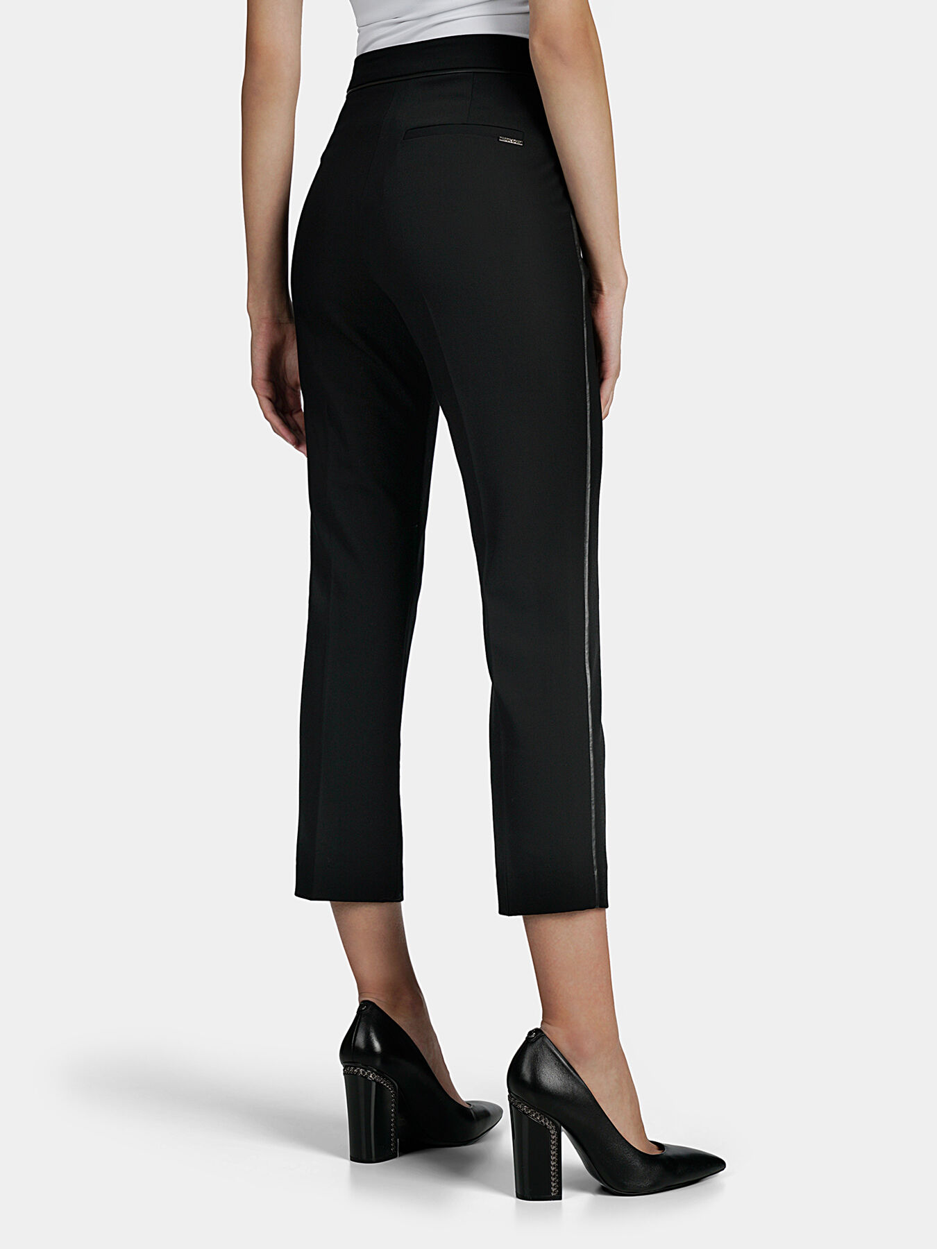 【新品】UNfake Pants L/XL True Black On The Edge Convertible Faux Leather Pant - Black | Fashion Nova