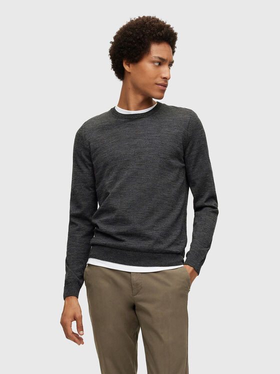 Wool sweater in gray - 1