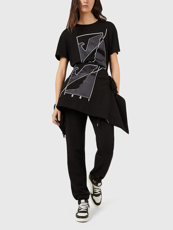 T-shirt with oval neckline and print - 2