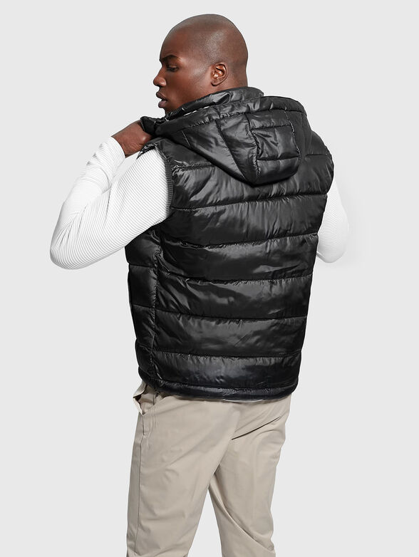 Black puffer vest - 4