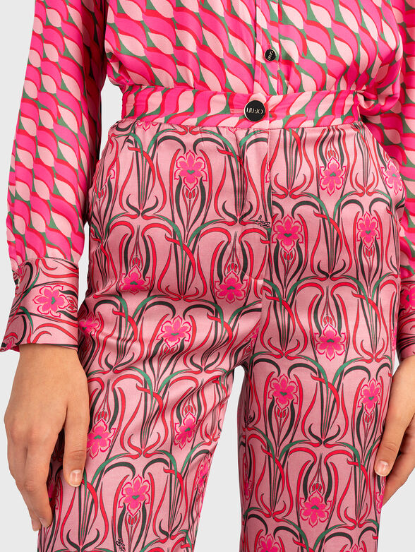 Trousers with multicolour print - 3