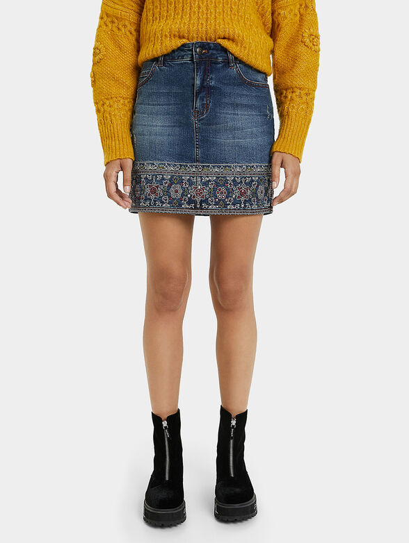 Mini denim skirt with floral embroidery - 1