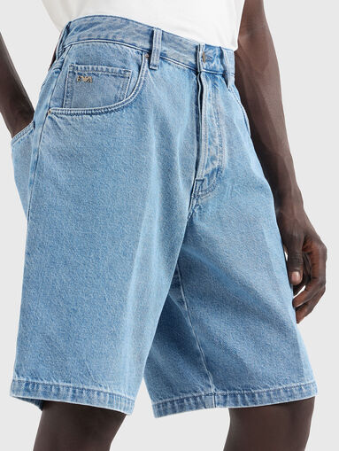 Denim shorts in blue - 4