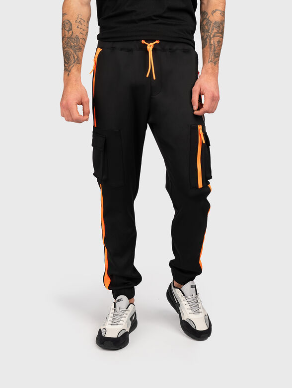 Sports pants with contrasting elements - 1