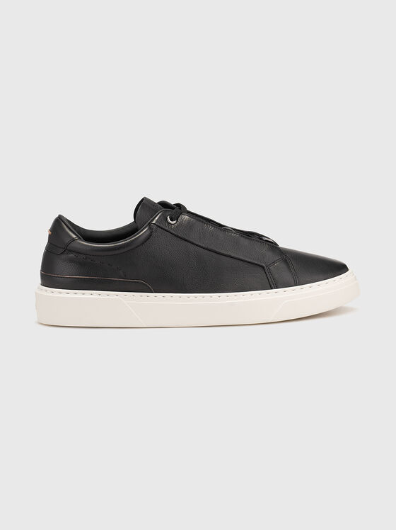 Sports shoes made of leather - 1
