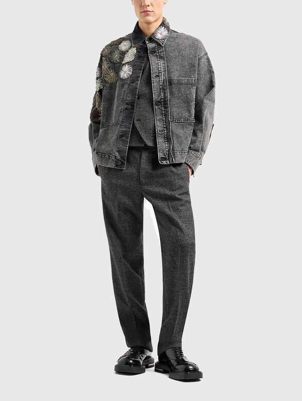 Denim jacket with floral embroidery - 2