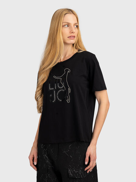 T-shirt with appliqu&eacute;s rhinestone