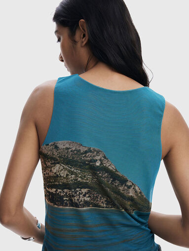 Top with accent print - 5