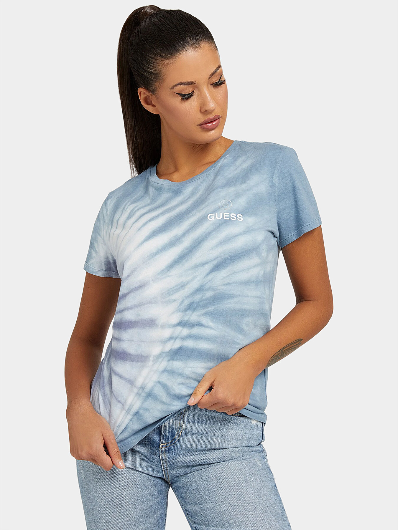 Tie dye guess t shirt discount