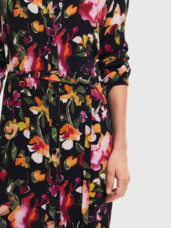 Dress with floral print and belt - 4