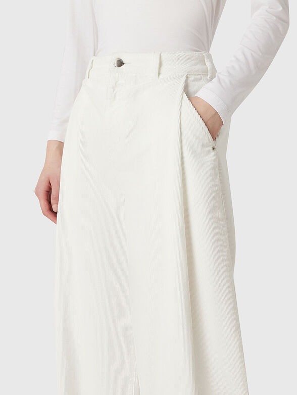 Velvet jeans with logo detail - 3