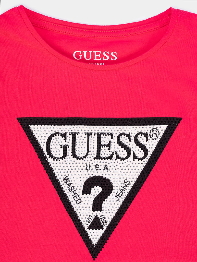 T-shirt with logo application - 3