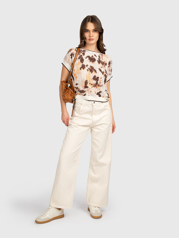 Short-sleeved sweater with floral motifs - 1