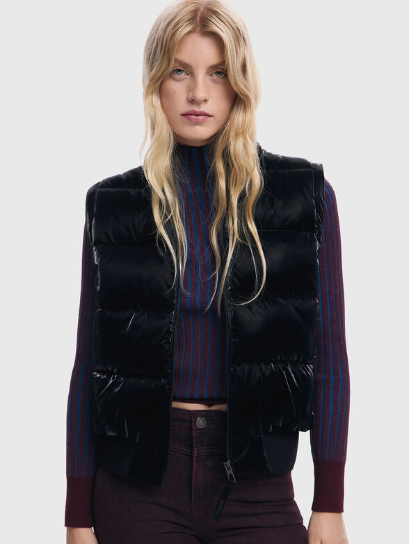 Padded jacket with removable sleeves  - 5