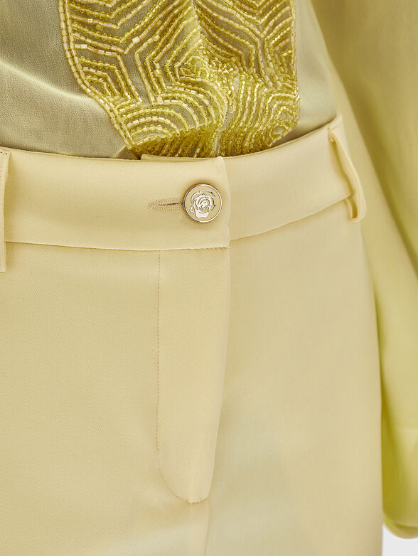Yellow shorts pants - 3