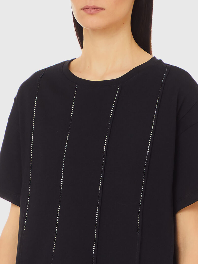 Black blouse with accent lines - 3