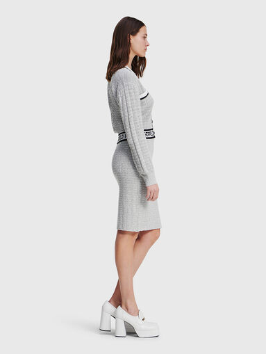 Cardigan with contrasting elements - 5