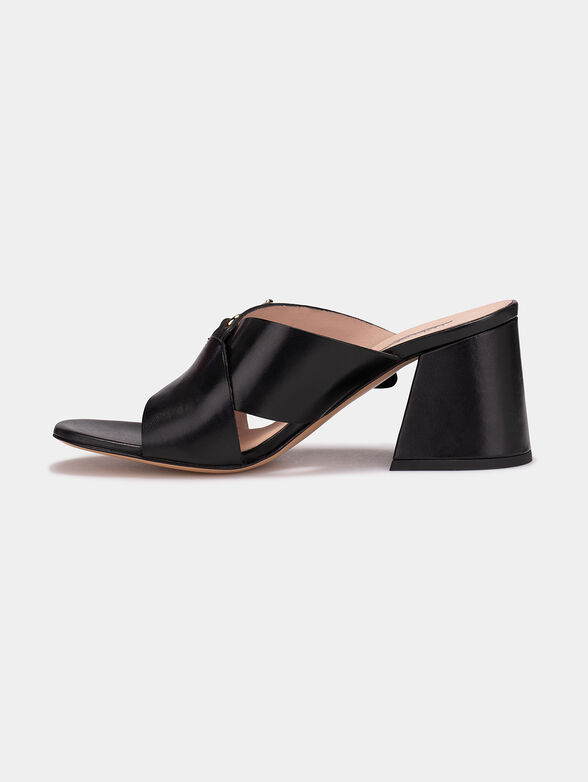 Genuine leather sandals - 4