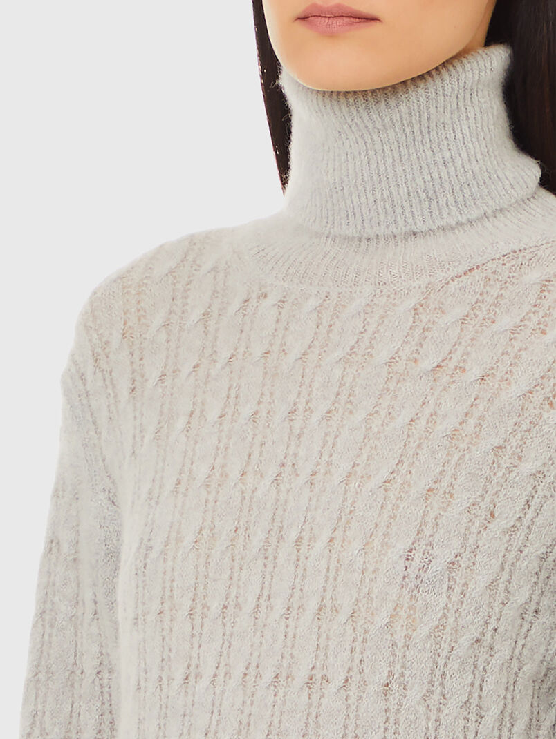 Knitted sweater - 3