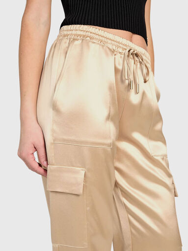 High waisted satin cargo trousers - 4