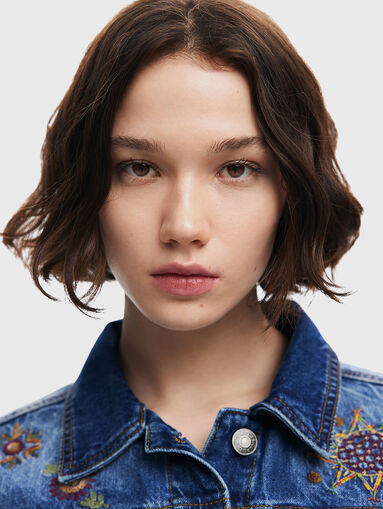 Denim jacket with floral embroidery  - 5