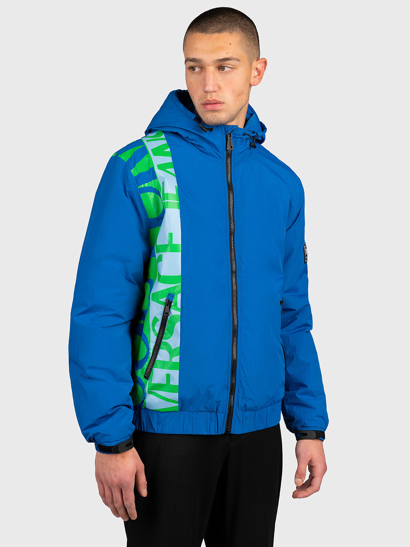 Sports jacket with zipper and hood brand VERSACE JEANS COUTURE Globalbrandsstore en