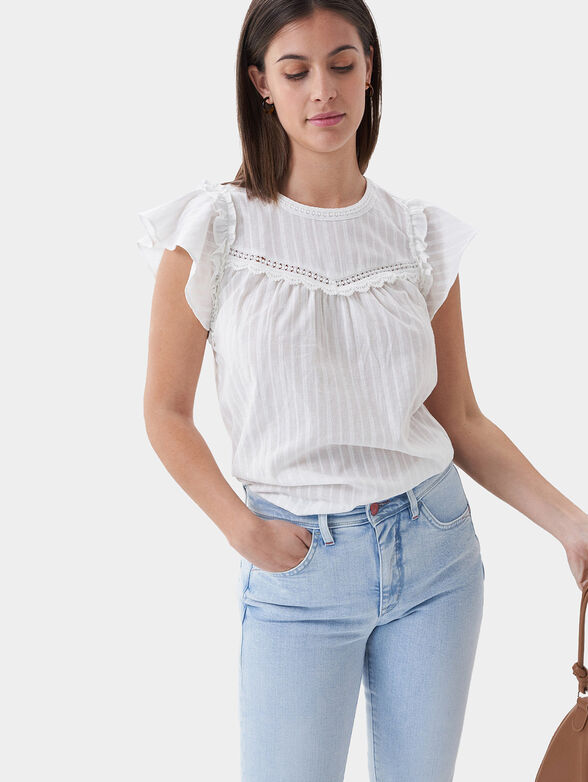 Cotton top with art details - 1