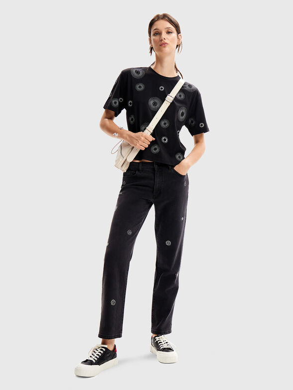 T-shirt with embroidered details - 2