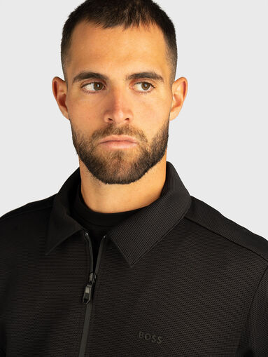 Sweatshirt with classic collar - 4