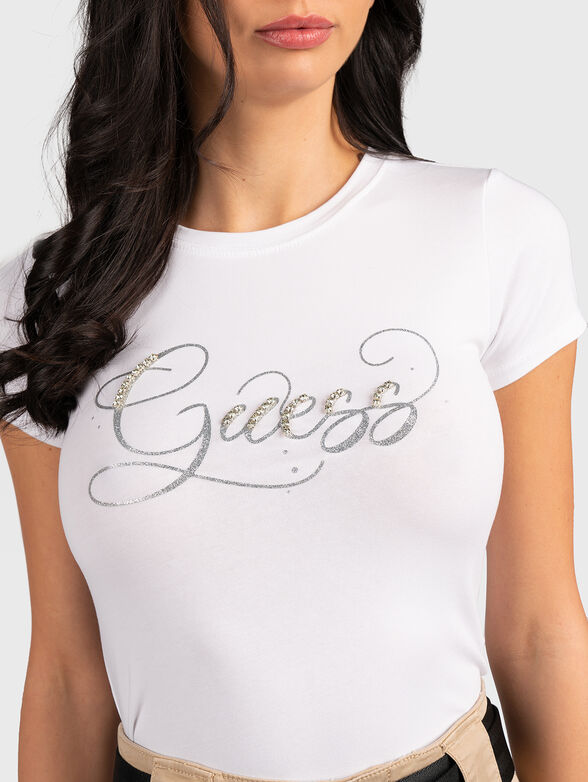 T-shirt with appliques - 4