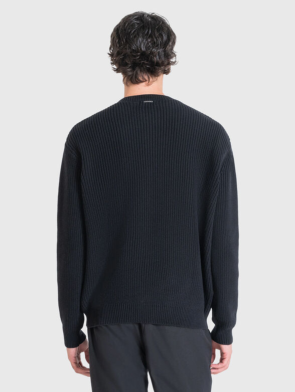 Black sweater - 2