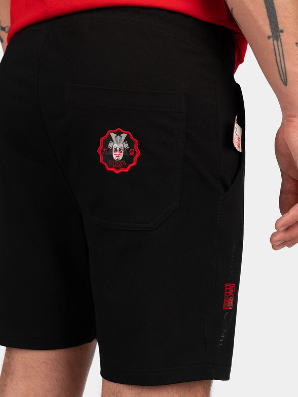 Shorts in black color - 5