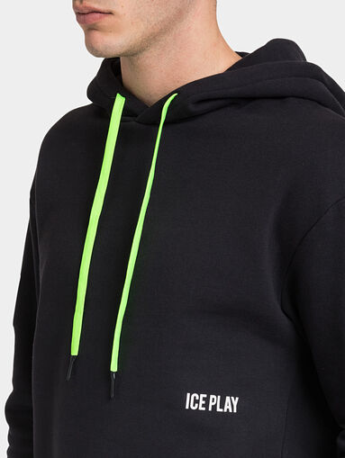 Hooded sweatshirt with neon laces - 3