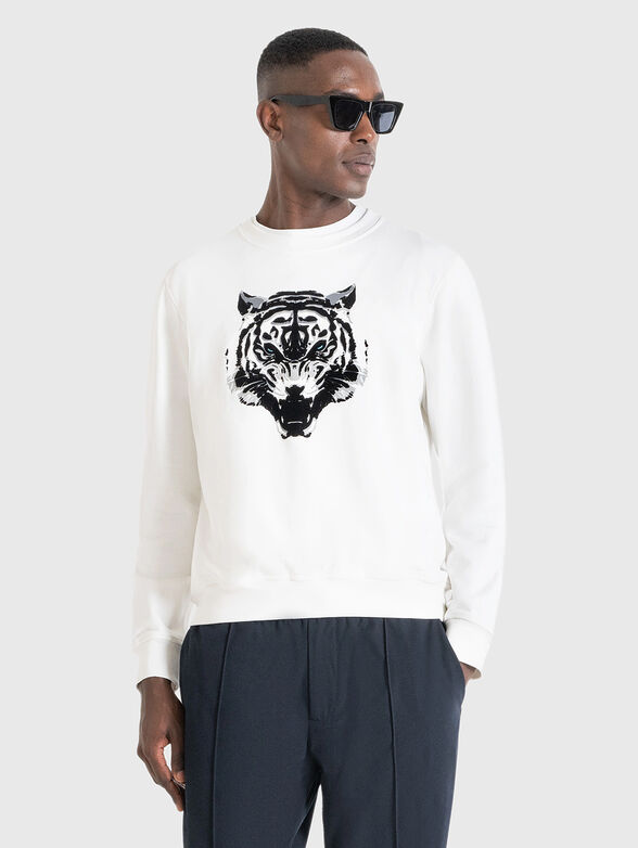 White sweatshirt with print - 0