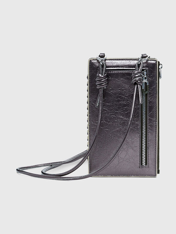 Phone case with logo accent - 3