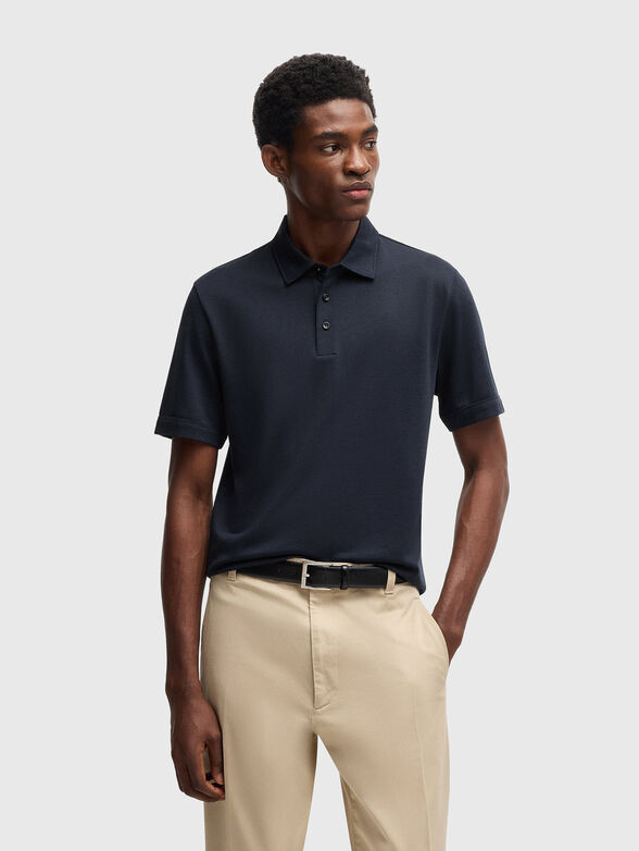 Polo shirt with buttons on the collar - 1