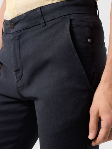 Linen and cotton blend trousers - 4