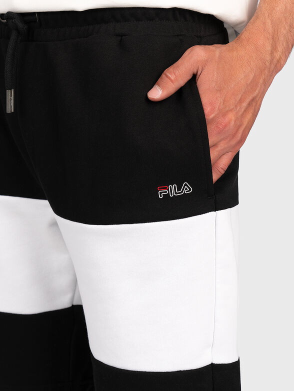 JAKE Shorts with color-block effect - 2