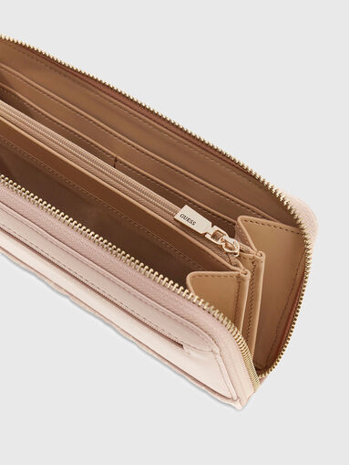Pink wallet with a quilted effect - 5