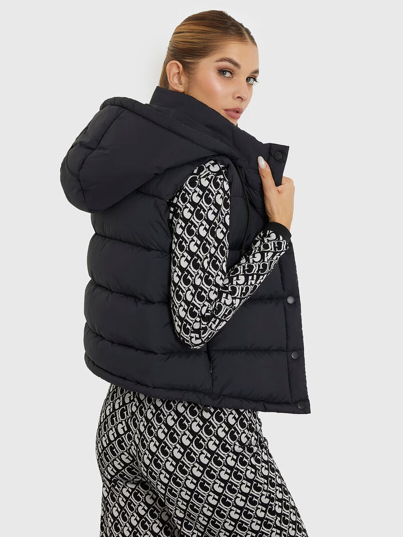 BREANA black puffer vest - 3