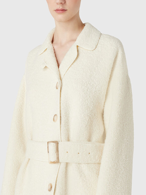 Coat with belt in ecru color - 4
