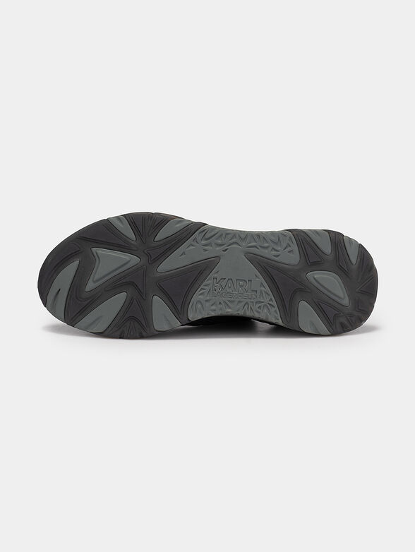 BLAZE PYRO sports shoes in black color - 5