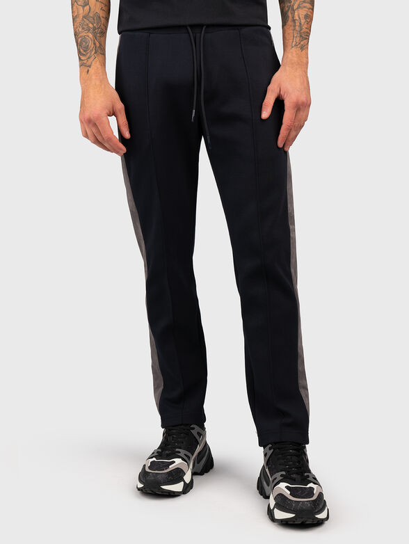 Sports trousers with contrast edging - 1