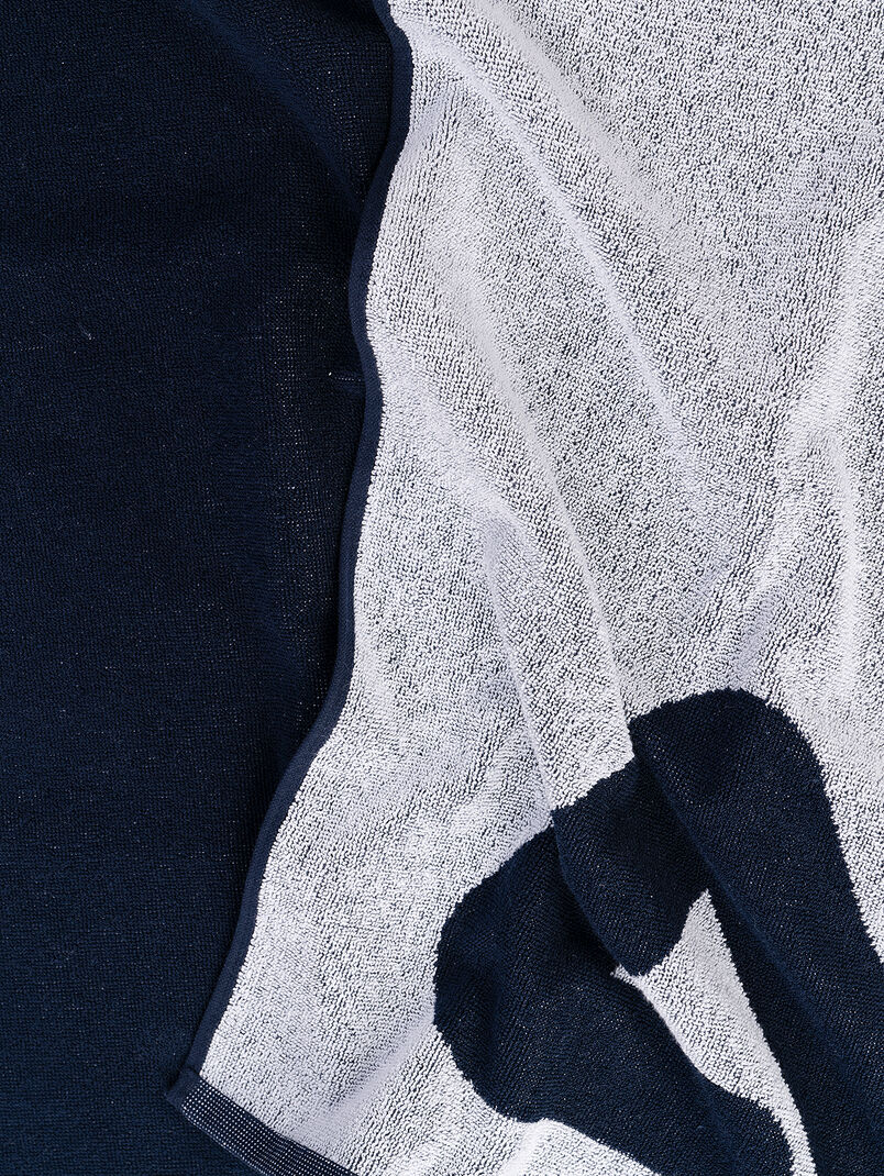 BALASORE beach towel with logo accent - 3