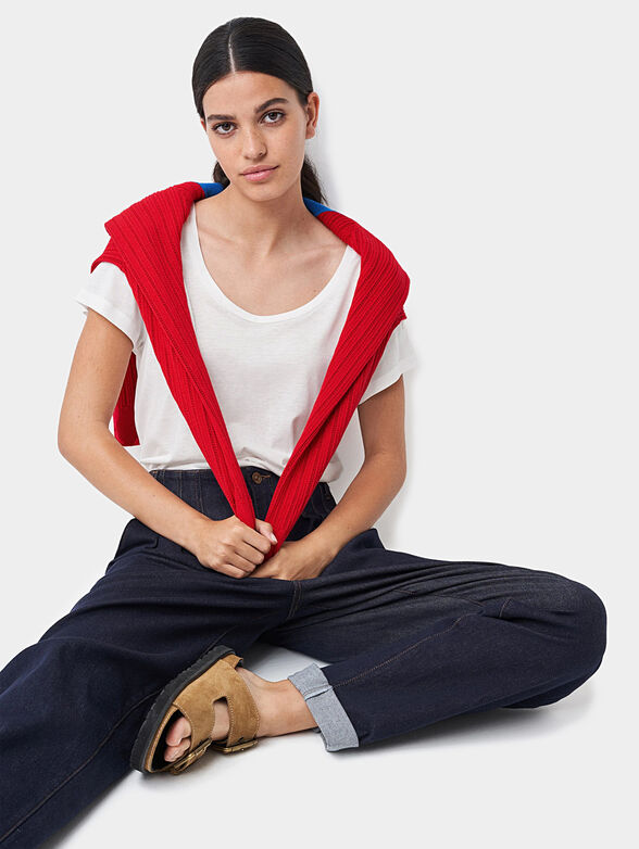 Red sweater - 6