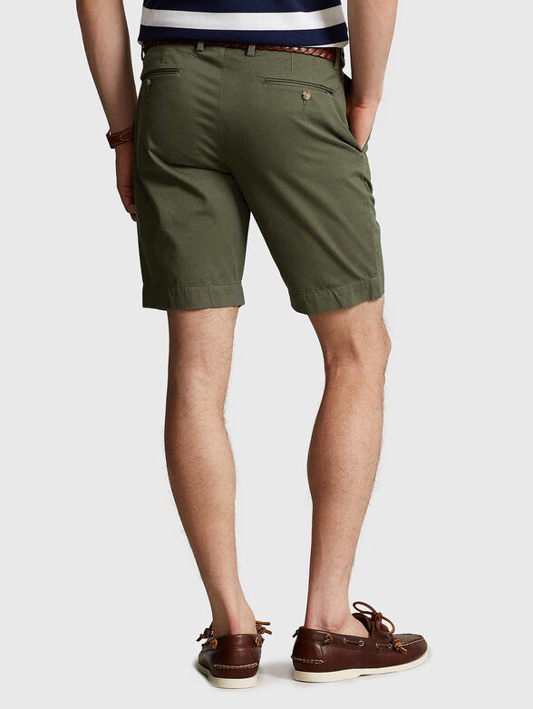Green short pants - 2